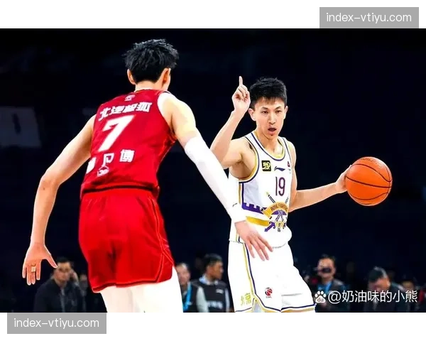 刘晓宇经验丰富助队蜕变 宁波老将发挥稳定作用 刘晓宇经验丰富助队蜕变 宁波老将发挥稳定作用